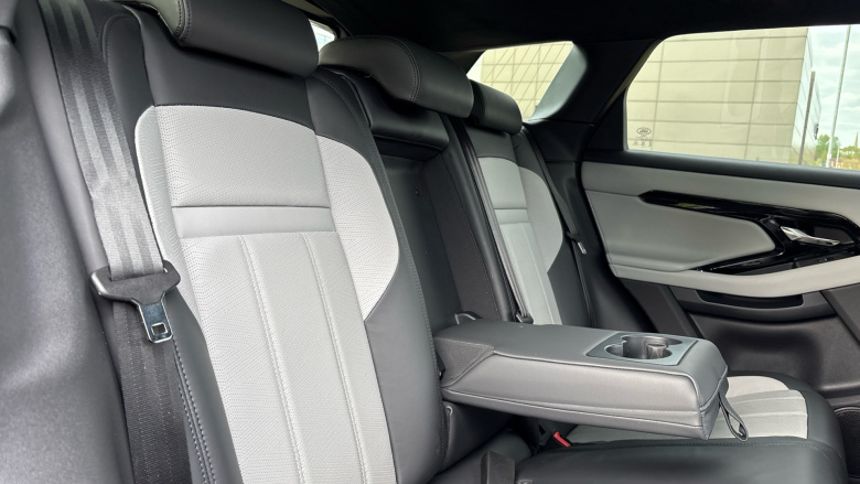 Land Rover Range Rover Evoque 2.0 D200 Autobiography 5dr Auto [Revised] Diesel Hatchback